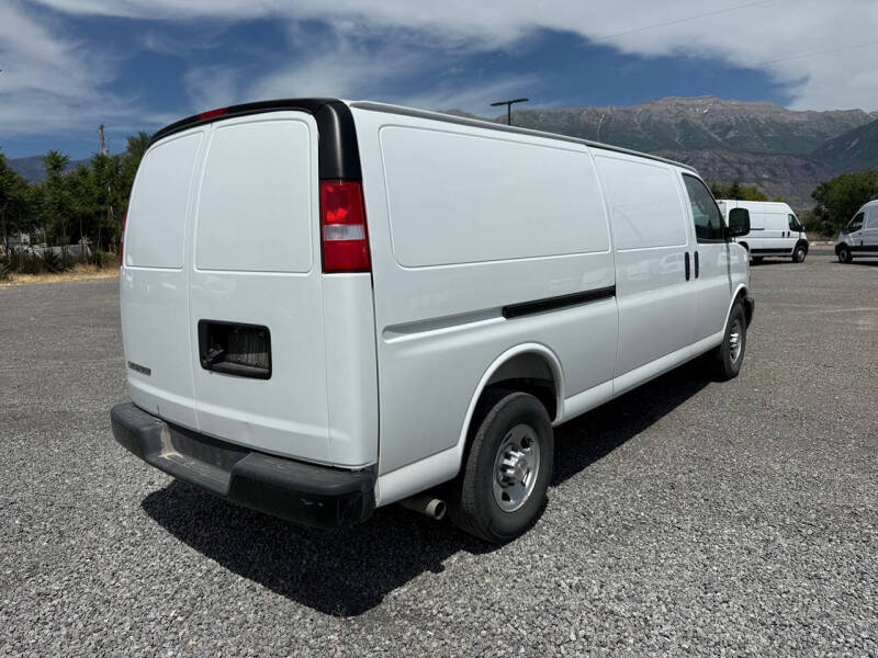 chevrolet express cargo 2025 1GCWGBFP6S1218043 image chevrolet express cargo 2025 1GCWGBFP6S1218043 image